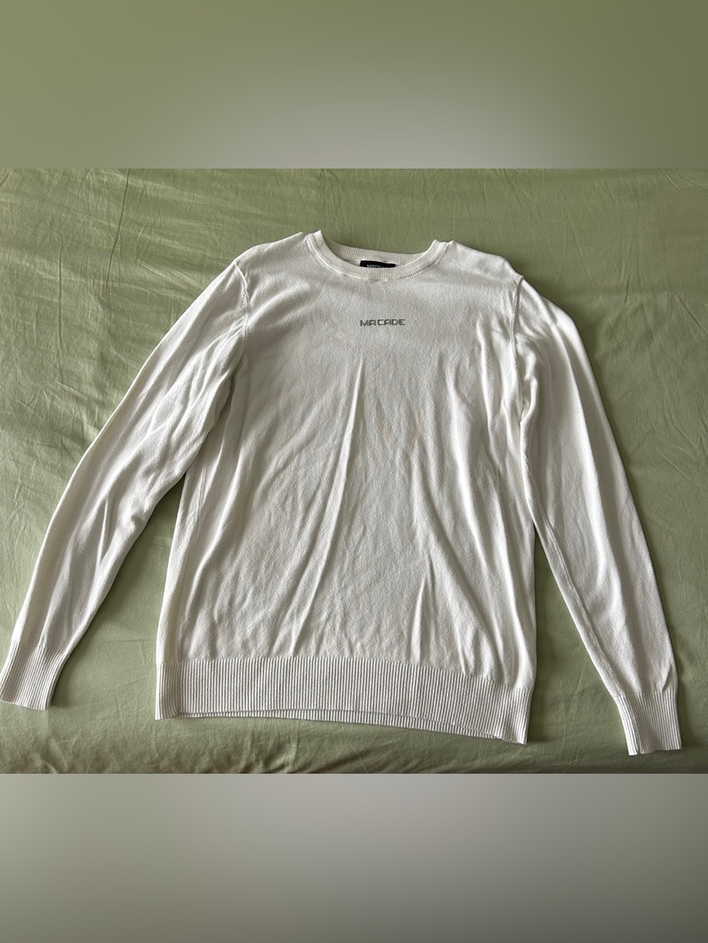 Alabaster Air Pullover